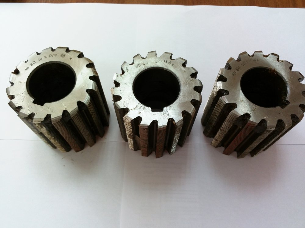 Фрезы резьбовые гребенчатые по чертежу 80х80 шаг 2 Р18 1 Фрезы резьбовые гребенчатые по чертежу 80х80 шаг 2 Р18 1